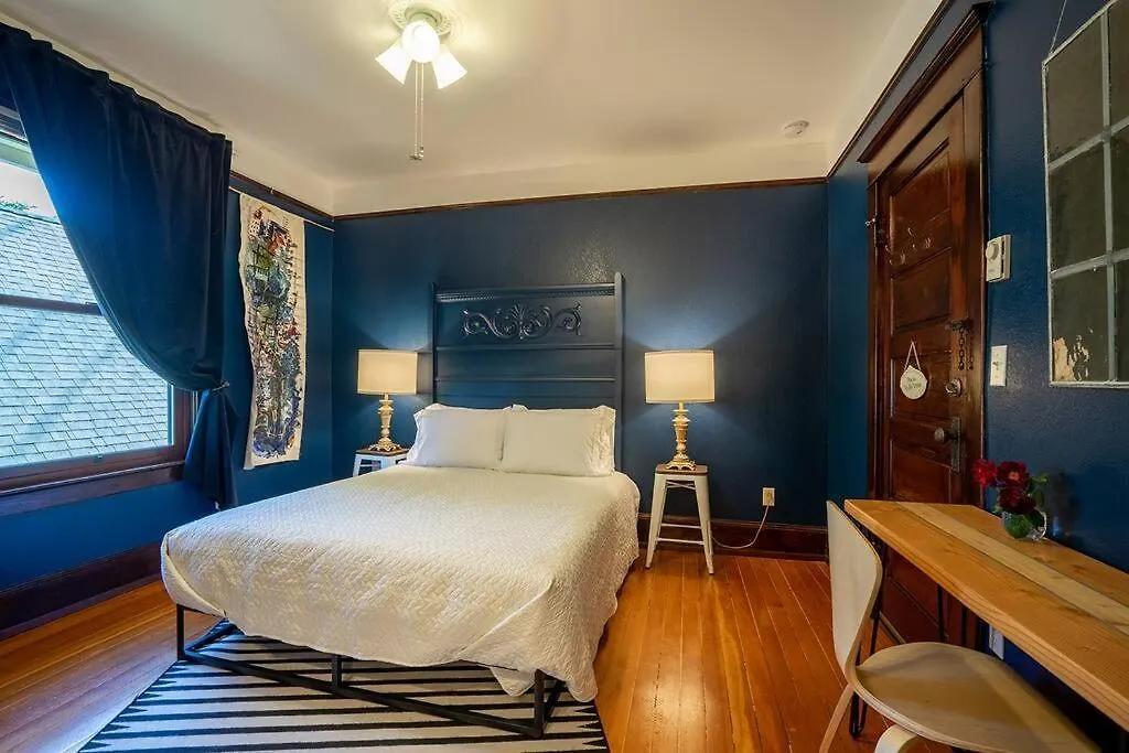 Charming Room In Capitol Hill - Foxglove Inn Rm 3 location
